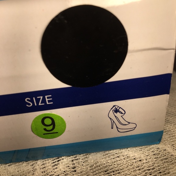 Black Velvet Pumps with Ankle Strap - Picture 7 of 9